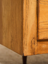 Load image into Gallery viewer, 6 Drawer Oak Vintage Dresser