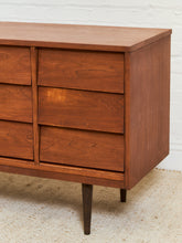 Load image into Gallery viewer, 9 Drawer Louvered Drawer Dresser