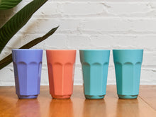 Load image into Gallery viewer, Rare Lindt-Stymeist Vintage set