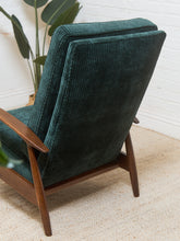 Load image into Gallery viewer, Mid Century Modern Upholstered Milo Baughman Armchair