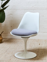 Load image into Gallery viewer, Single Swivel Chair