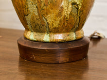 Load image into Gallery viewer, Italian Marbled Ceramic Table Lamp with Linen Shade