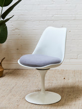 Load image into Gallery viewer, Single Swivel Chair