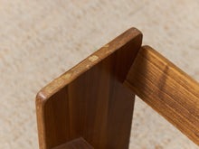 Load image into Gallery viewer, Vintage Wood Shelf / Book Shelf