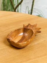 Load image into Gallery viewer, Vintage Pineapple Catchall