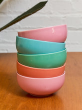 Load image into Gallery viewer, Rare Lindt-Stymeist Vintage set