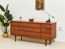 Load image into Gallery viewer, 9 Drawer Louvered Drawer Dresser