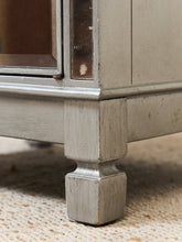 Load image into Gallery viewer, Mirrored Cabinet