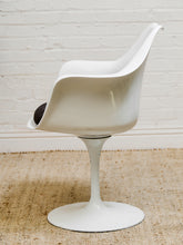 Load image into Gallery viewer, Set of 4 Swivel Tulip Style Chairs