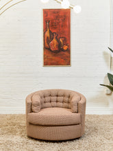 Load image into Gallery viewer, Houndstooth Amber Vintage Swivel Chair