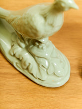 Load image into Gallery viewer, Pair of Porcelain Pheasants