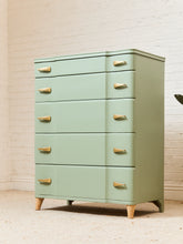 Load image into Gallery viewer, Mint Vintage 1950’s Dresser