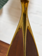 Load image into Gallery viewer, Pair of Vintage Laurel Lamps