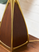 Load image into Gallery viewer, Pair of Vintage Laurel Lamps