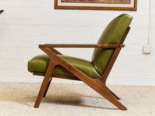 Load image into Gallery viewer, Zayden Lounge Chair in Green Leather