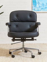 Load image into Gallery viewer, Black Leather Office Chair