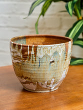 Load image into Gallery viewer, Hand Thrown Studio Pottery Stoneware Bowl with Glaze