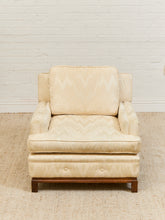 Load image into Gallery viewer, Vintage Lounge Chair