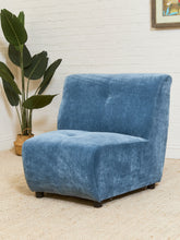 Load image into Gallery viewer, Sabin 5 piece Sofa in Blue