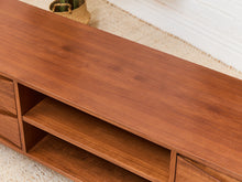 Load image into Gallery viewer, Thiago Low Profile Media Stand