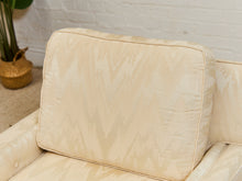 Load image into Gallery viewer, Vintage Lounge Chair