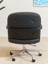 Load image into Gallery viewer, Black Leather Office Chair