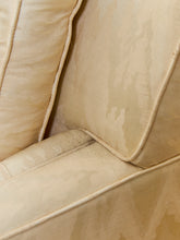 Load image into Gallery viewer, Vintage Lounge Chair