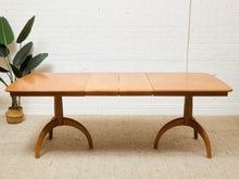 Load image into Gallery viewer, Heywood Wakefield Dining Table