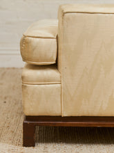 Load image into Gallery viewer, Vintage Lounge Chair