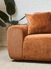 Load image into Gallery viewer, Felipe Sofa