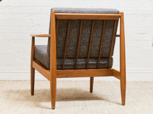 Load image into Gallery viewer, Vintage Danish Lounge Chair