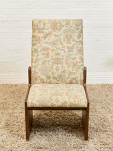 Load image into Gallery viewer, Pueblo Lane Brutalist Dining Table w/4 Chairs