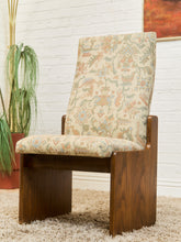 Load image into Gallery viewer, Pueblo Lane Brutalist Dining Table w/4 Chairs