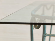 Load image into Gallery viewer, Antiqued Vintage Mid Century Patio Table