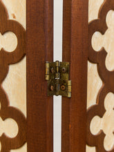 Load image into Gallery viewer, Wood Patterned Three Panel Screen Divider