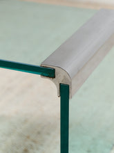 Load image into Gallery viewer, Italian Vintage Pace Table