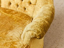 Load image into Gallery viewer, Fairfield 1970’s Regency Vintage Club Chair