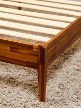 Load image into Gallery viewer, Rope King Size Bed