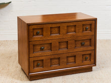 Load image into Gallery viewer, Henredon Lowboy Chest of Drawers