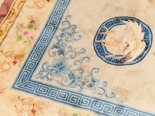 Load image into Gallery viewer, Antique Art Deco Rug