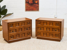 Load image into Gallery viewer, Henredon Lowboy Chest of Drawers