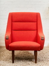 Load image into Gallery viewer, Dux Danish Lounge Chair
