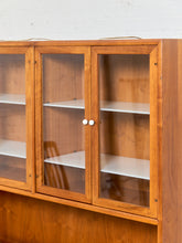 Load image into Gallery viewer, Drexel Kipp Stewart Hutch