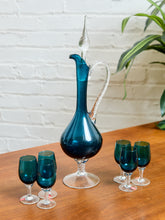 Load image into Gallery viewer, Teal Empoli Italian Glass Decanter and 6 Glasses