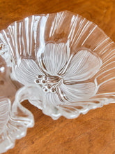 Load image into Gallery viewer, Crystal Hibiscus Tray