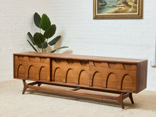 Load image into Gallery viewer, Scandinavian Credenza