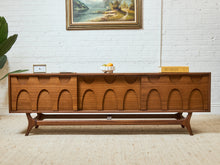 Load image into Gallery viewer, Scandinavian Credenza