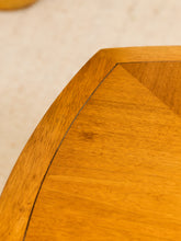 Load image into Gallery viewer, Pedestal Side Table