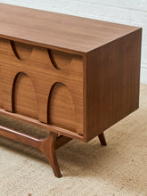 Load image into Gallery viewer, Scandinavian Credenza