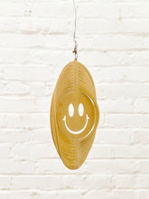 Load image into Gallery viewer, Be Happy Smile Chime